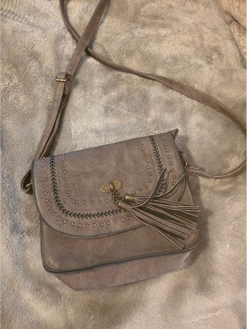Taupe faux leather crossbody bag